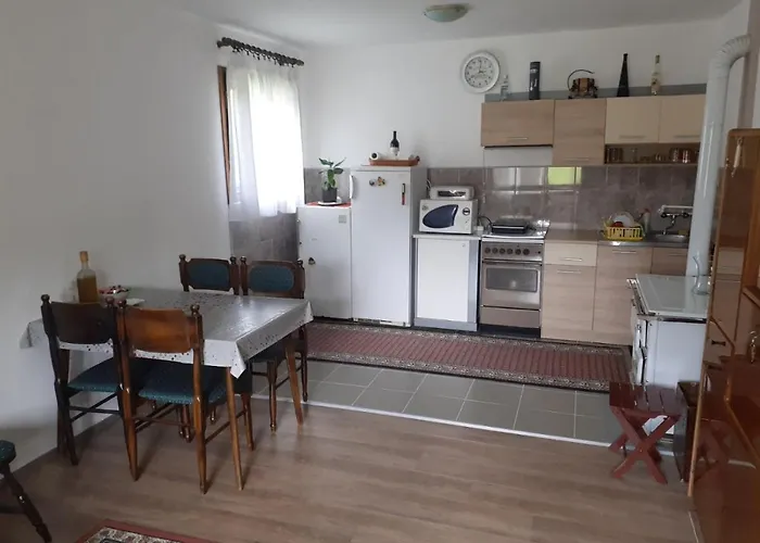 Pantica Avlija - Ethno Household